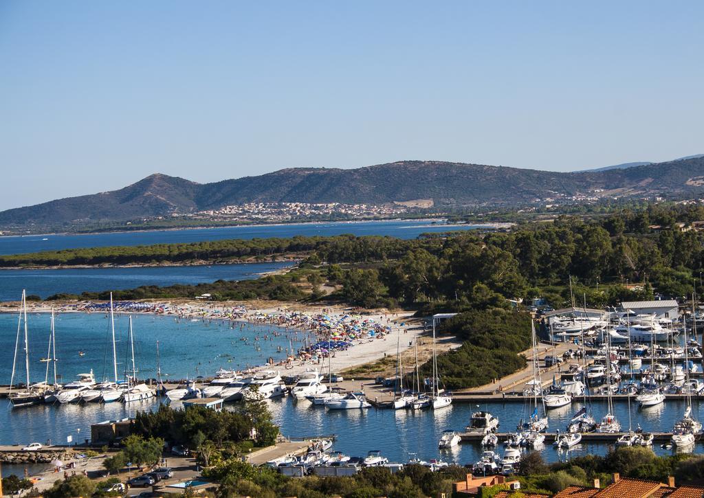 Porto Ottiolu Resort Екстер'єр фото
